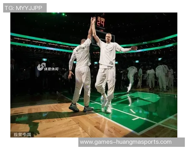 NBA总决赛精彩瞬间高清录像回顾让你重温激烈对决与感动时刻